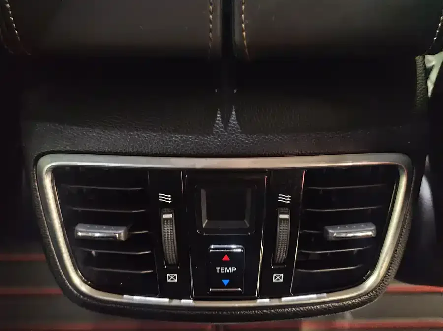 Honda Avancier 2020 Crown Road 370TURBO 4WD Premium Edition Dual Color 2022 — миниатюра 4