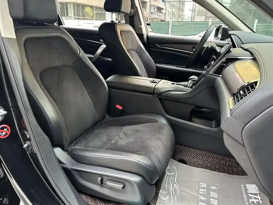Honda Avancier 2022 Crown Road 240TURBO Two-wheel Drive Limited Commemorative Edition 2023 — миниатюра 4
