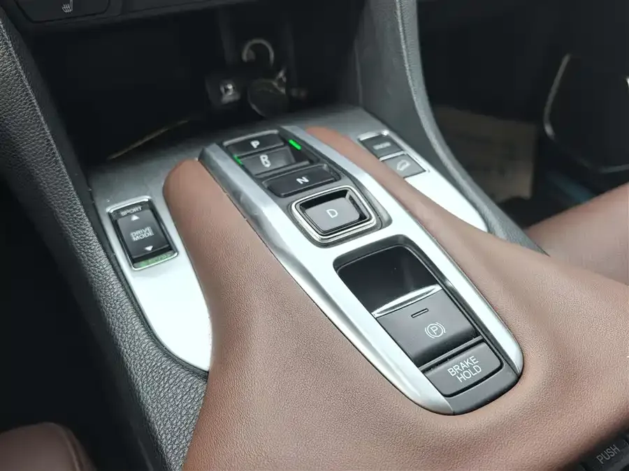 Honda Avancier 2020 Crown Road 370TURBO 4WD Premium Edition 2023 — миниатюра 5