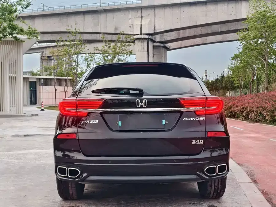 Honda Avancier 2020 Crown Road 240TURBO 2WD Comfort Edition 2022 — миниатюра 5