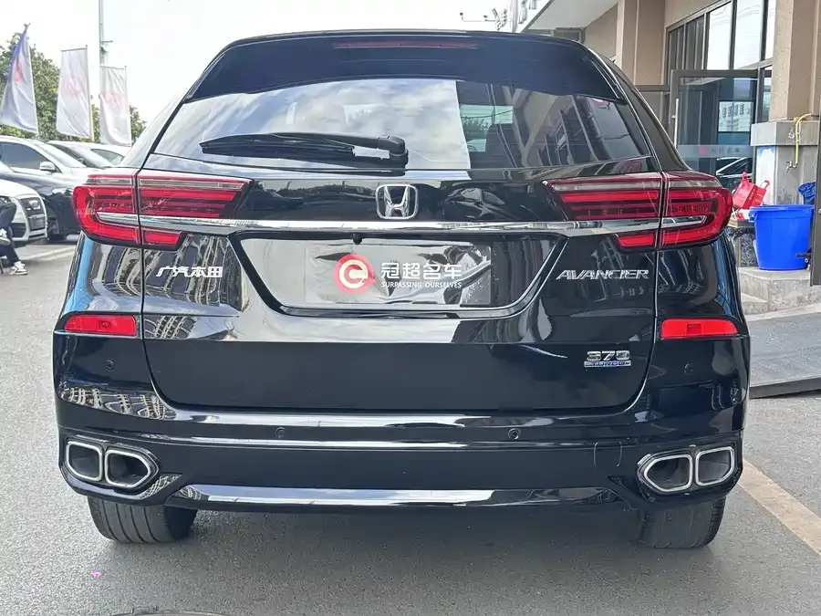 Honda Avancier 2020 Crown Road 370TURBO 2WD Luxury Edition 2022 — миниатюра 3
