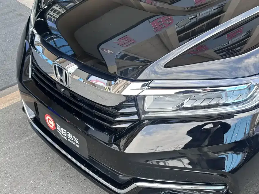 Honda Avancier 2020 Crown Road 370TURBO 2WD Luxury Edition 2022 — миниатюра 5