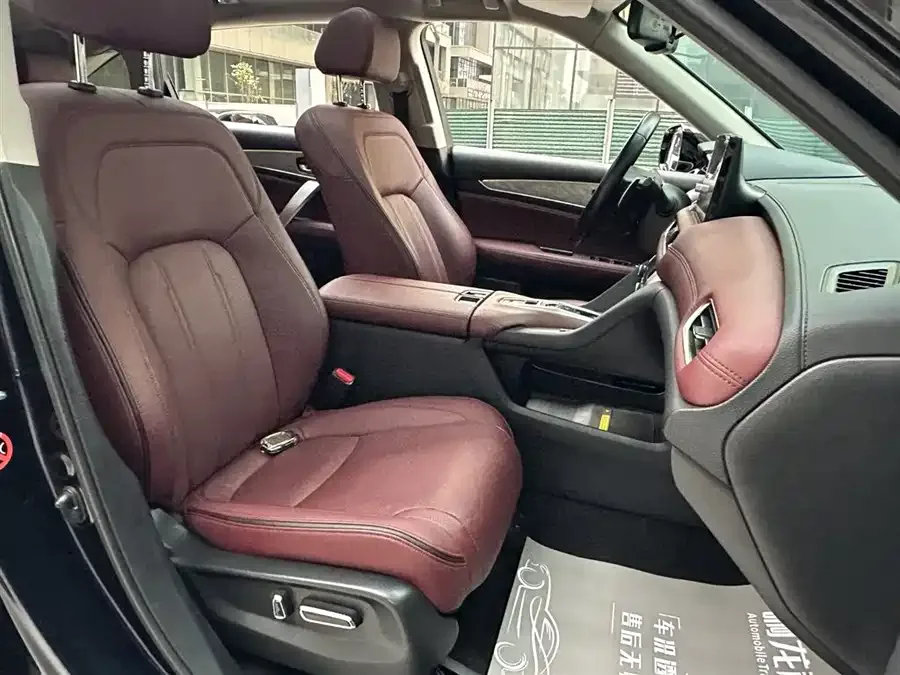 Honda Avancier 2023 Crown Road 370TURBO 4WD Premium Edition 2024 — миниатюра 3
