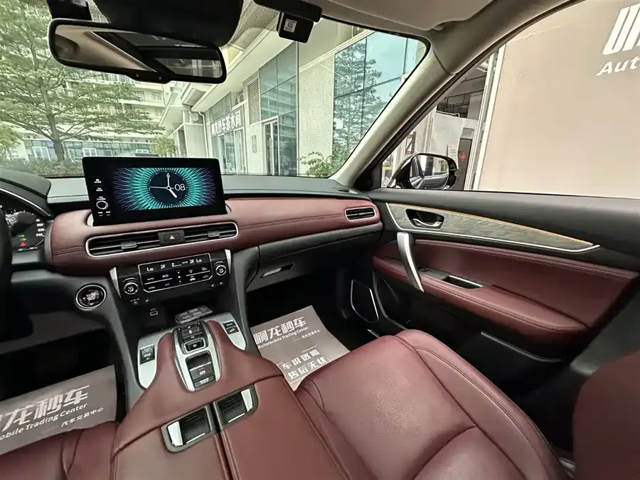Honda Avancier 2023 Crown Road 370TURBO 4WD Premium Edition 2024 — миниатюра 4