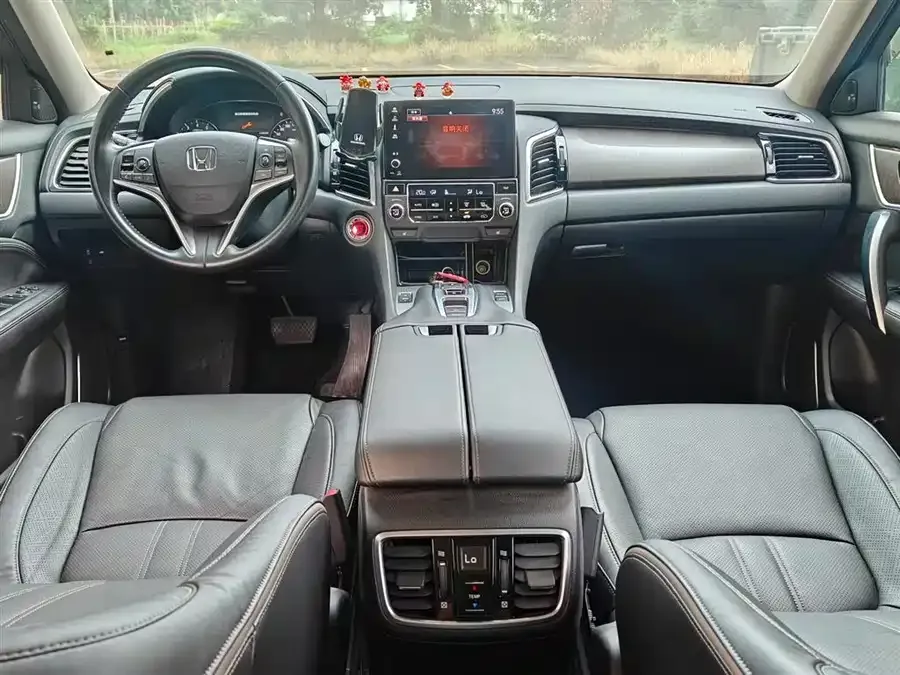 Honda Avancier 2020 Crown Road 370TURBO 2WD Luxury Edition 2022 — миниатюра 2