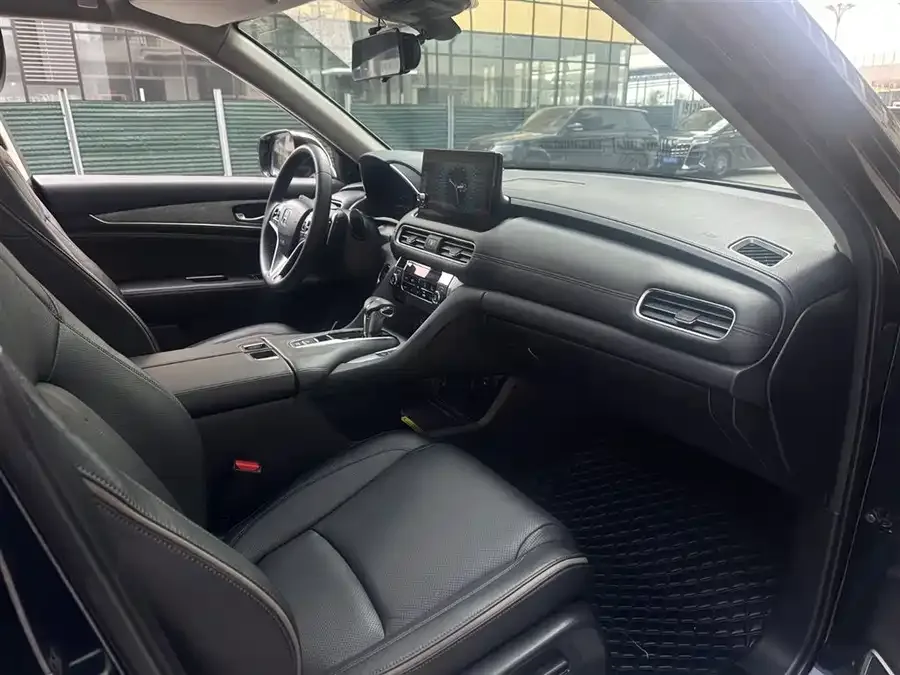 Honda Avancier 2023 Crown Road 240TURBO 2WD Smart Edition 2024 — миниатюра 4
