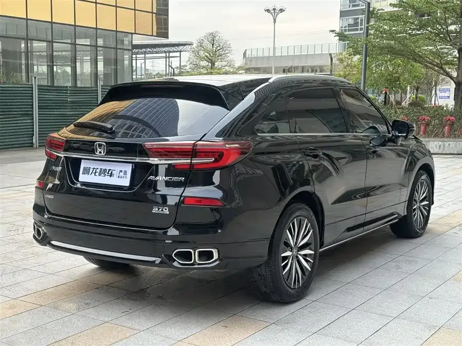 Honda Avancier 2020 Crown Road 370TURBO 4WD Supreme Edition 2022 — миниатюра 2