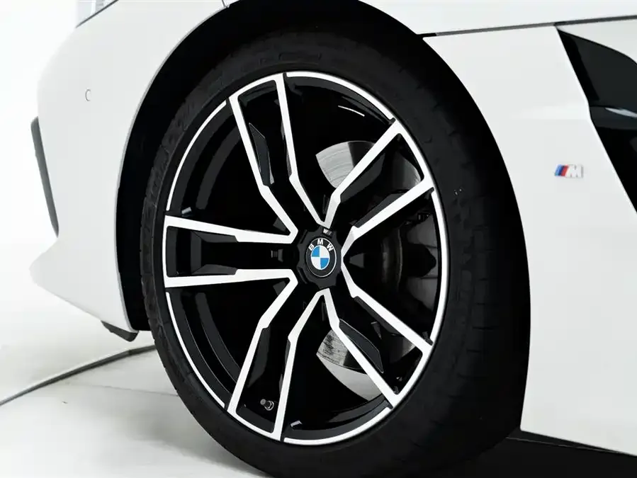 BMW Z4 2023 sDrive 25i M Sport Package 2023 — миниатюра 2