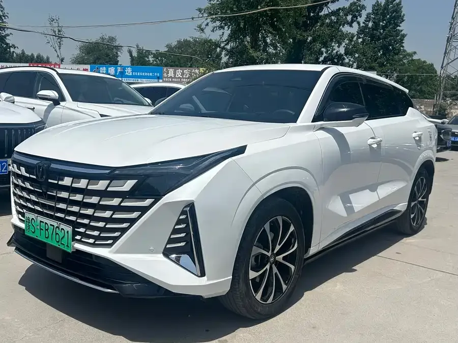 Changan UNI-Z PHEV 2024