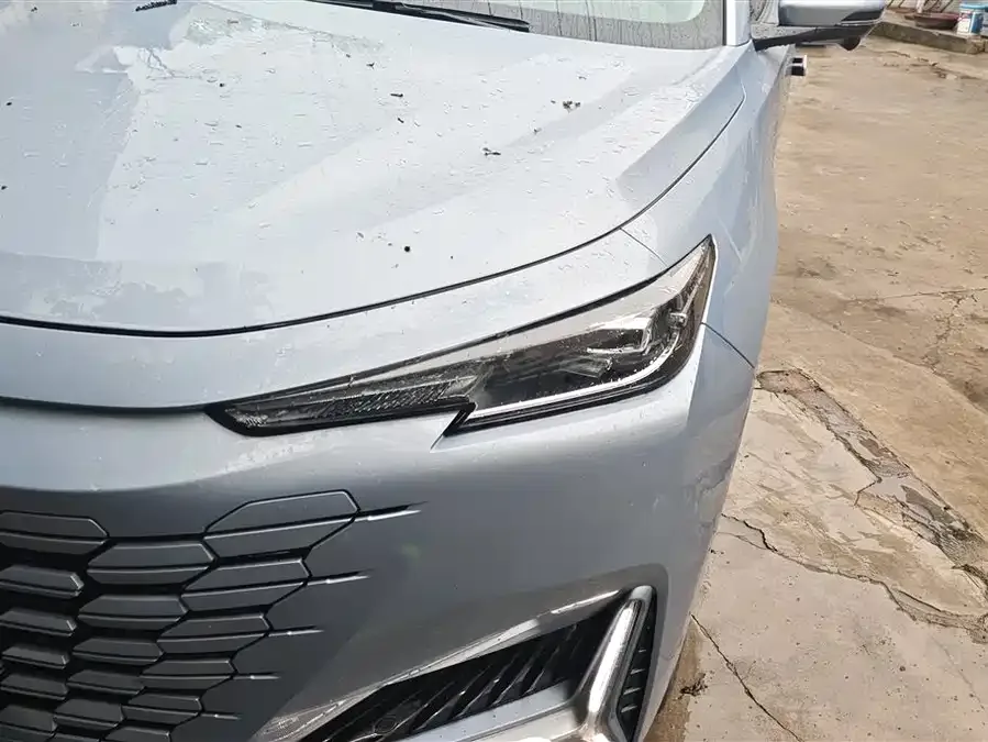 Changan UNI-K Changan UNI-K iDD 2022 Blue Whale iDD 130km 1.5T Premium Edition 2022 — миниатюра 5