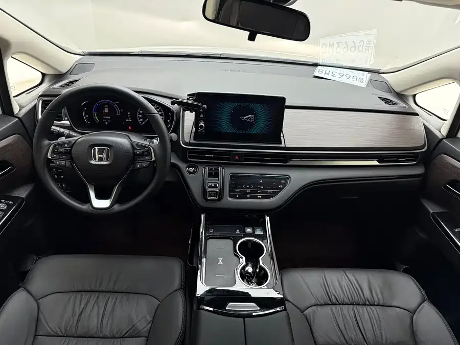 Honda Odyssey 2024 Odyssey 2.0L e:HEV Elite Edition 2025 — миниатюра 3