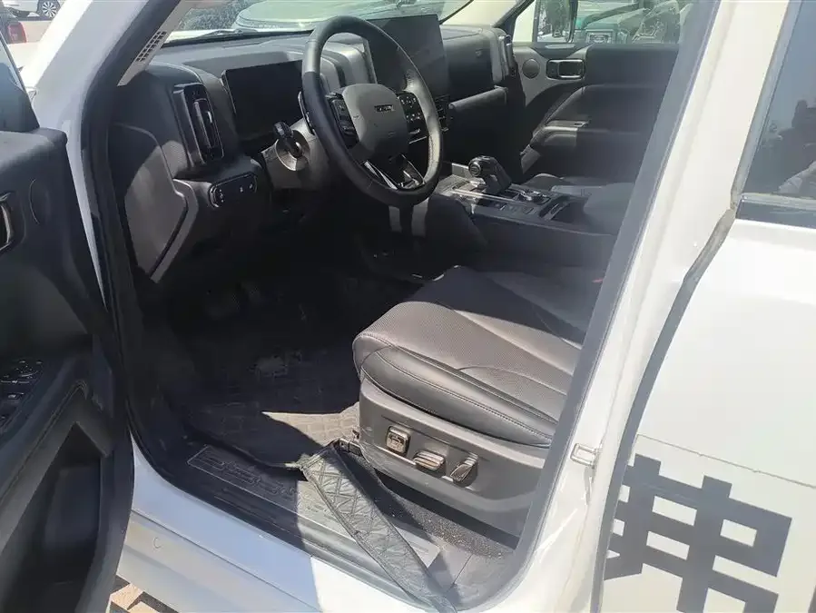 Haval H9 Haval H9 2024 2.0T Gasoline 4WD Extreme Edition 2025 — миниатюра 3