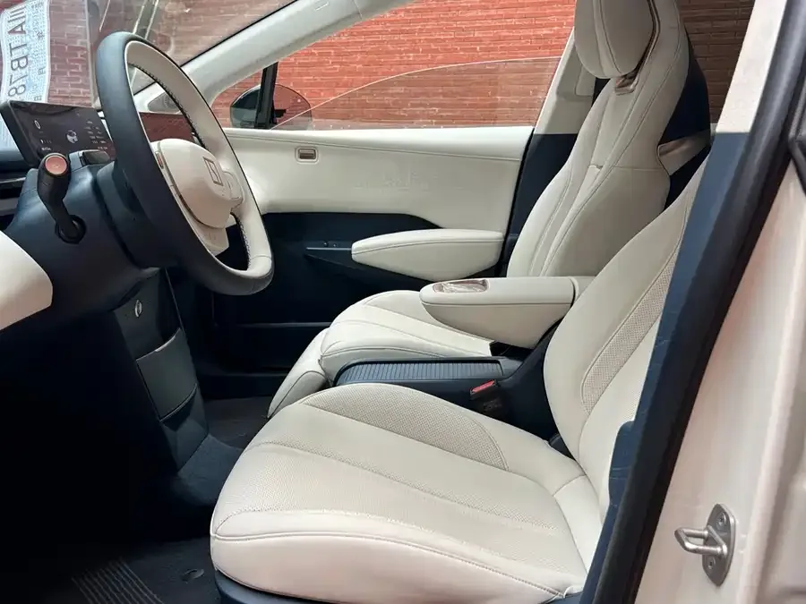 Zeekr X Zeekr X 2023 rear-wheel drive YOU version 4 seats 2023 — миниатюра 3