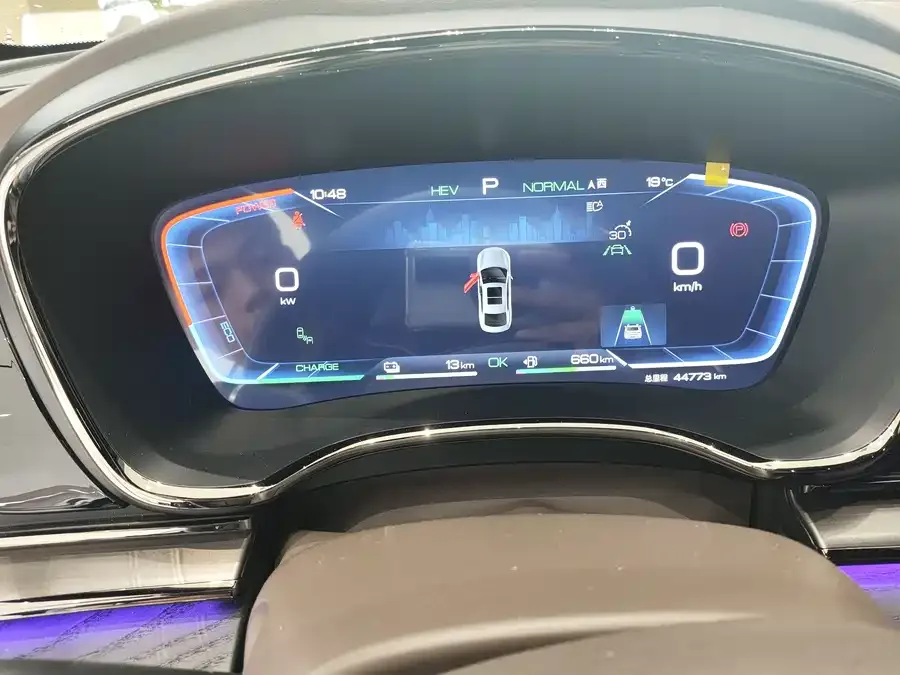 BYD Second-hand Han 2023 DM-i Champion Edition 121KM Premium Edition 2023 — миниатюра 4