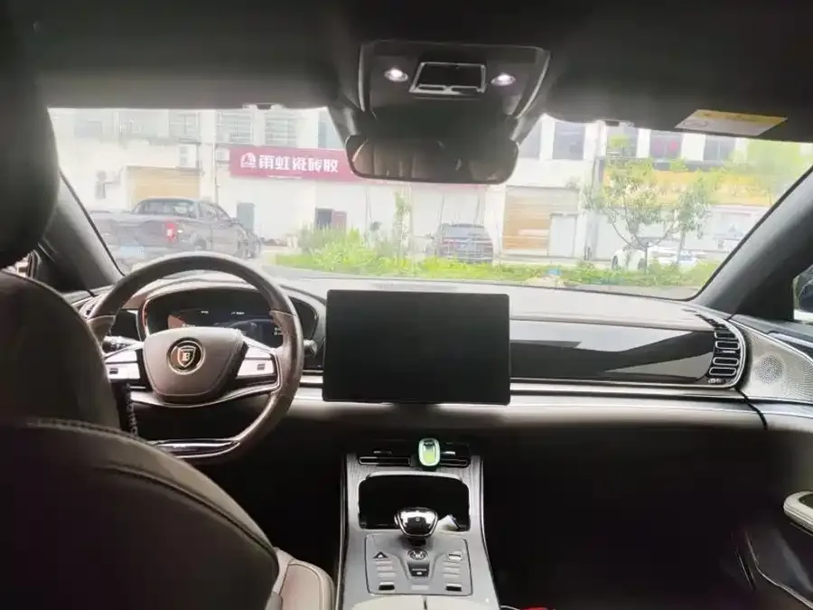 BYD Second-hand Han 2022 DM-i 121KM Premium Edition 2023 — миниатюра 2