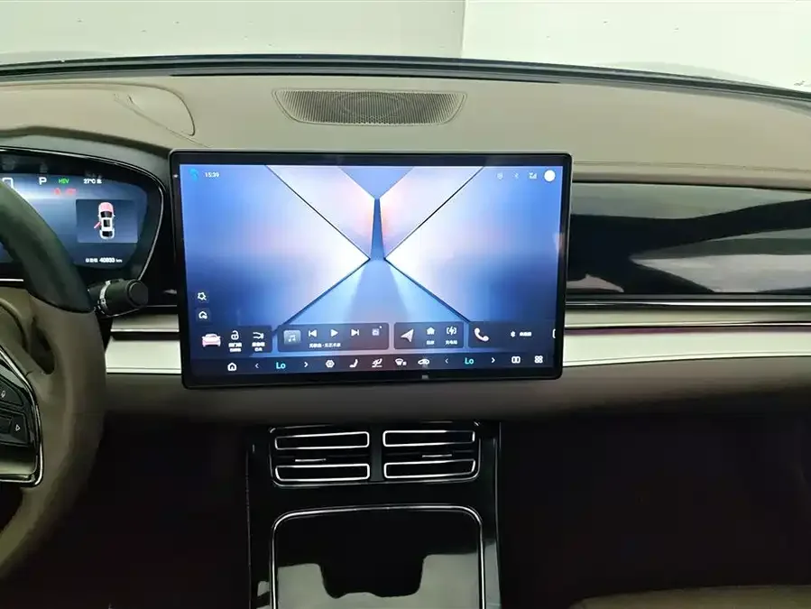 BYD Second-hand Han 2025 DM-i 125KM Premium Edition 2024 — миниатюра 4