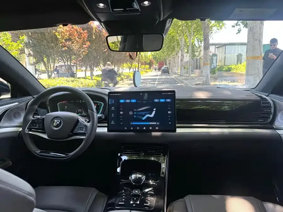 BYD Second-hand Han 2021 EV Standard Range Luxury Edition 2022 — миниатюра 2