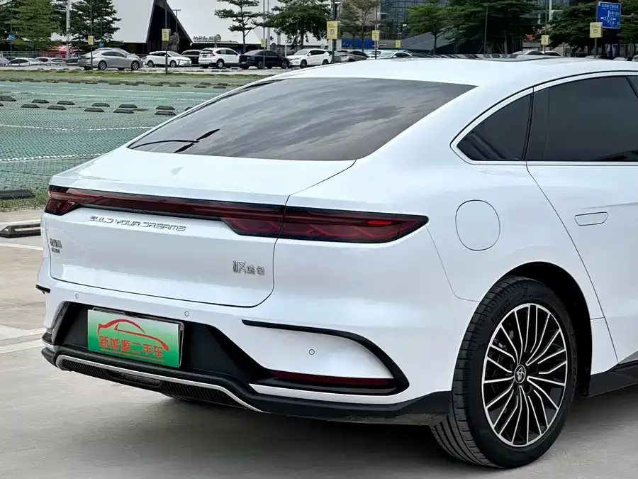 BYD Second-hand Han 2023 DM-i Champion Edition 121KM Prestige Edition 2024 — миниатюра 3