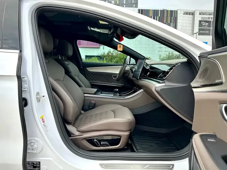 BYD Second-hand Han 2023 DM-i Champion Edition 121KM Prestige Edition 2024 — миниатюра 5