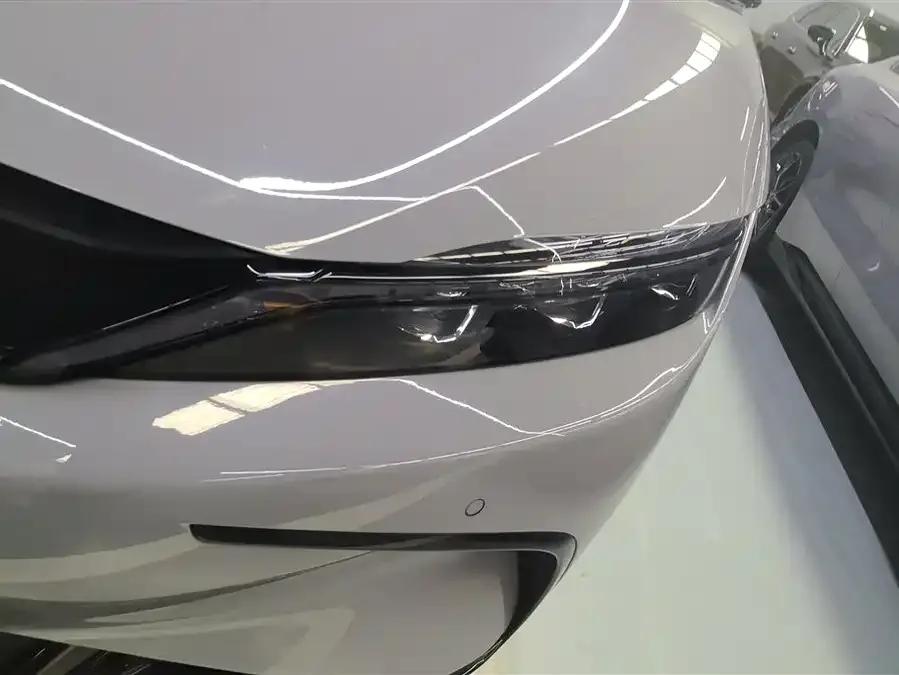 BYD Second-hand Han 2025 DM-i Intelligent Driving Edition 125KM Premium Edition 2025 — миниатюра 5