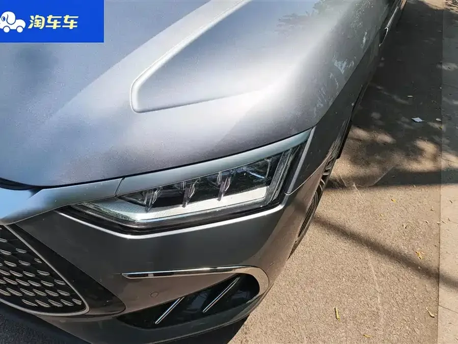 BYD Second-hand Han 2022 DM-i 121KM Premium Edition 2023 — миниатюра 2