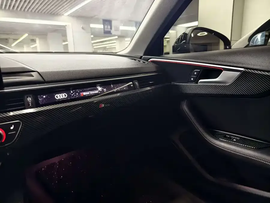 Audi a4 l 2022 40 TFSI luxury and dynamic model 2022 — миниатюра 4