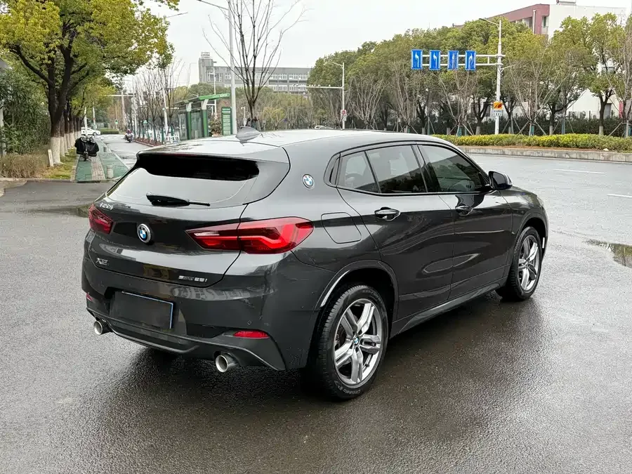 BMW X2 2022 sDrive25i M Sport Package 2023 — миниатюра 5