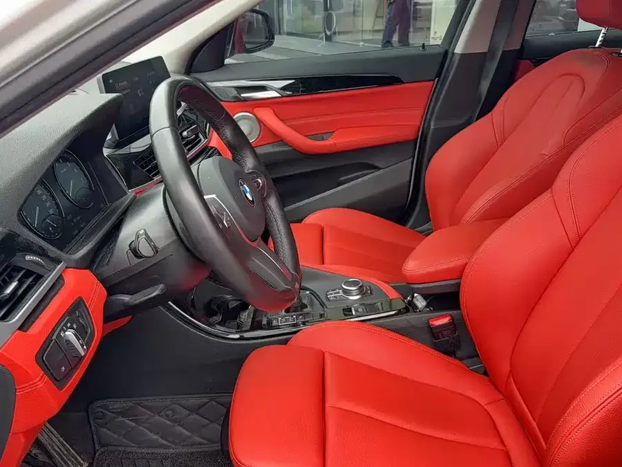 BMW X2 2022 sDrive25i M Sport Package 2022 — миниатюра 4