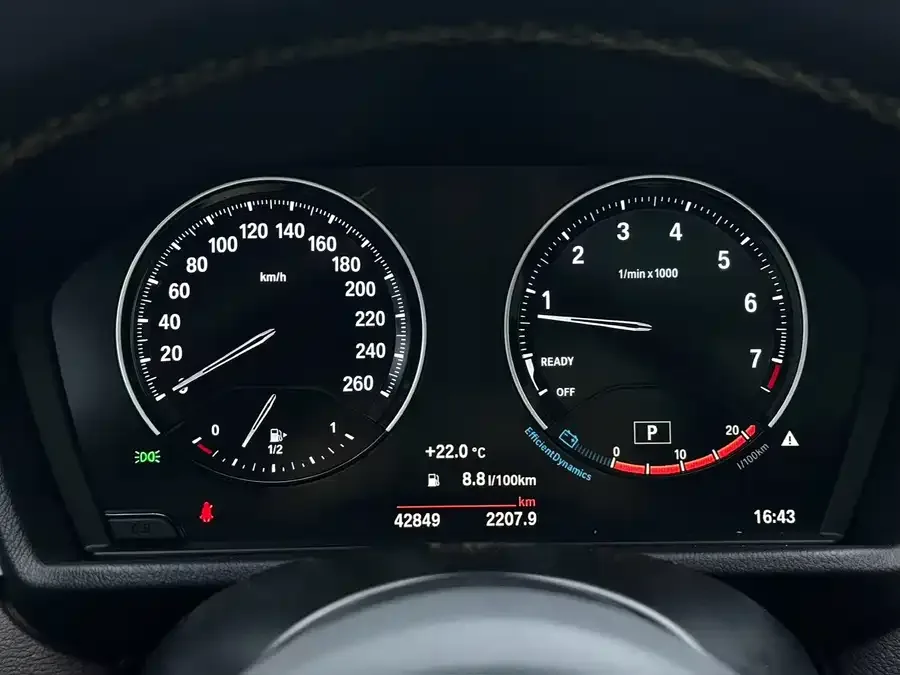 BMW X2 2023 sDrive25i M Sport Night Edition 2023 — миниатюра 5