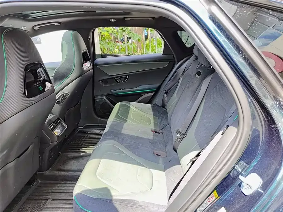 BYD Second-hand Han 2022 EV 610KM 4WD Qianshancui Limited Edition 2022 — миниатюра 5