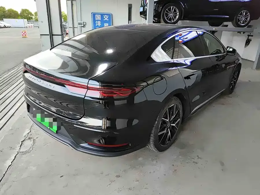 BYD Second-hand Han 2022 EV Genesis Edition 610KM 4WD Premium Edition 2022 — миниатюра 4