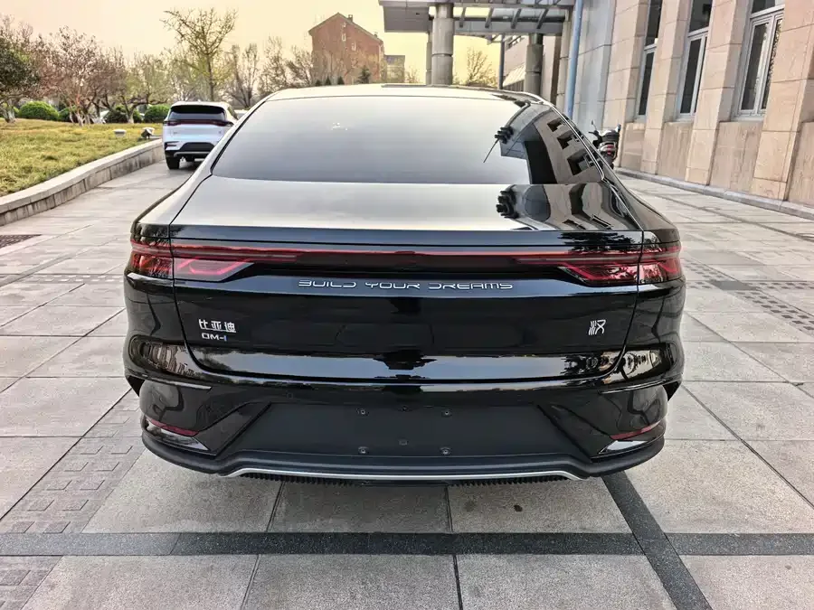 BYD Second-hand Han 2022 DM-i 121KM Premium Edition 2023 — миниатюра 5