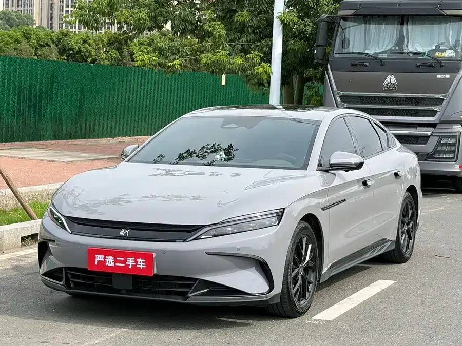 BYD Second-hand Han 2025 DM-i Intelligent Driving Edition 125KM Elite Edition 2024 — фото 1, купить с доставкой в Москву