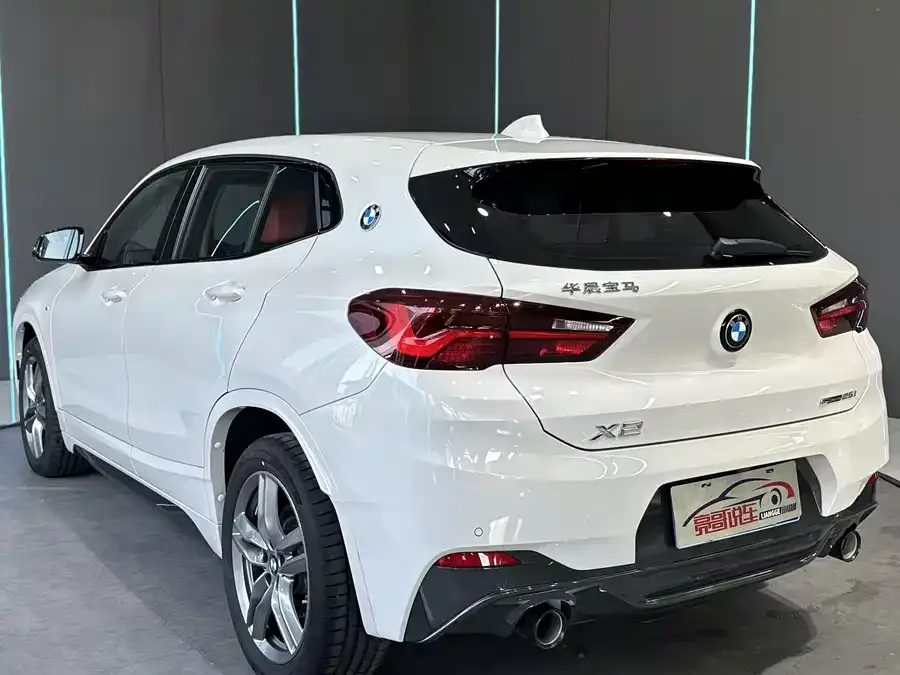BMW X2 2023 sDrive25i M Sport Night Edition 2024 — миниатюра 5