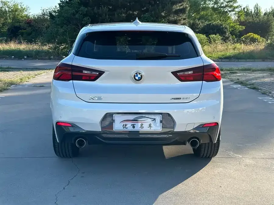 BMW X2 2021 facelift sDrive25i M Sport package 2022 — миниатюра 2