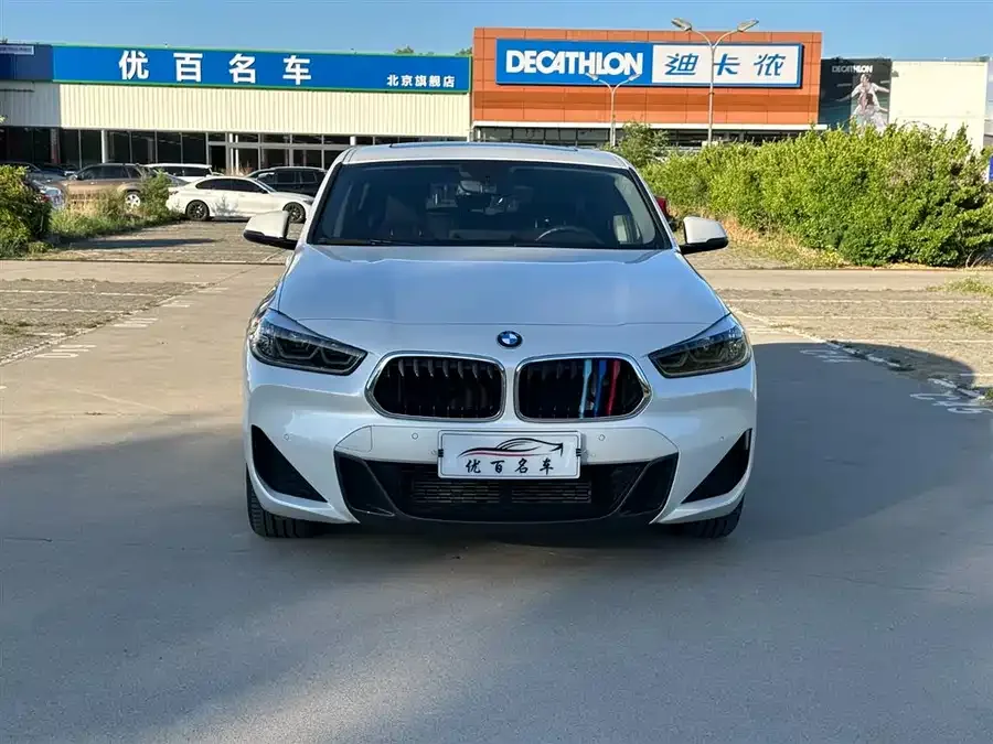 BMW X2 2021 facelift sDrive25i M Sport package 2022 — миниатюра 5