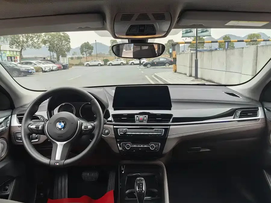 BMW X2 2022 sDrive25i M Sport Package 2022 — миниатюра 5