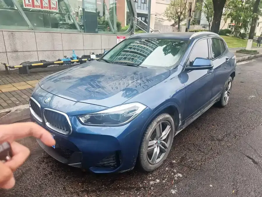 BMW X2 2022 sDrive25i M Sport Package 2022 — фото 1, купить с доставкой в Москву