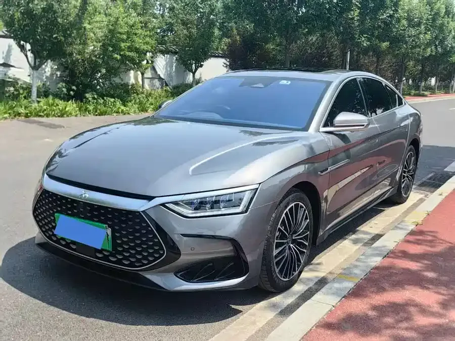 BYD Second-hand Han 2022 DM-i 121KM Premium Edition 2023 — фото 1, купить с доставкой в Москву