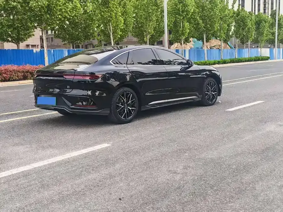 BYD Second-hand Han 2025 DM-i 125KM Premium Edition 2024 — миниатюра 4
