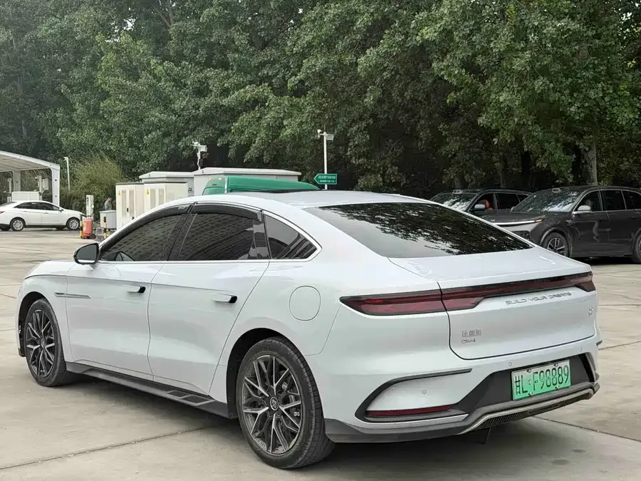 BYD Second-hand Han 2025 DM-i 125KM Premium Edition 2024 — миниатюра 5
