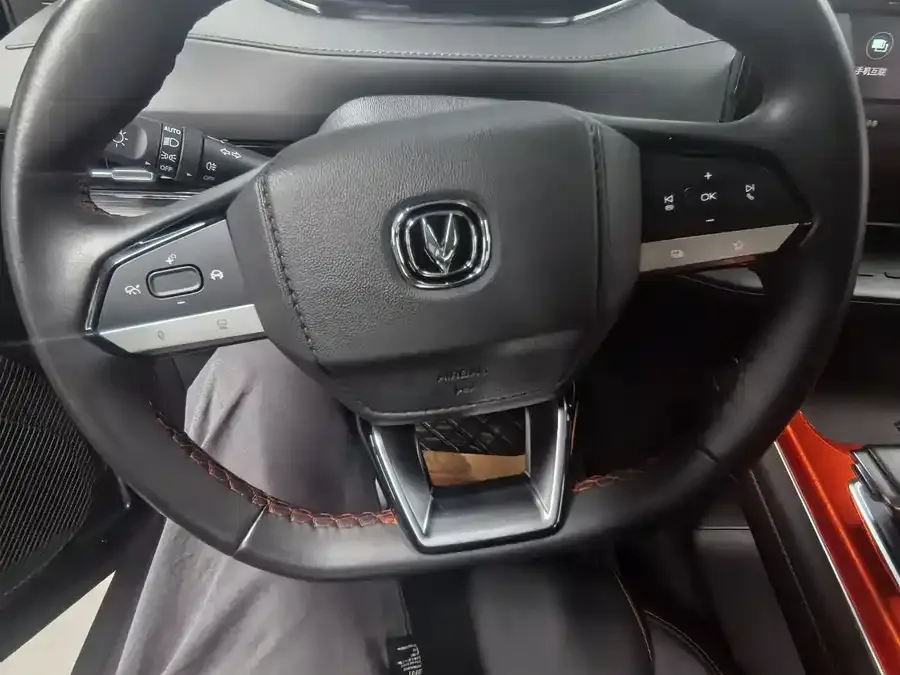 Changan CS55 Plus Changan CS55PLUS 2022 Second Generation 1.5T DCT Premium Edition 2023 — миниатюра 3