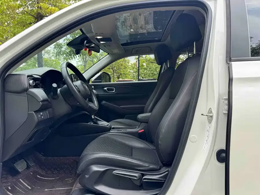 Honda WR-V 2023 facelift 1.5L CVT hot version 2022 — миниатюра 3
