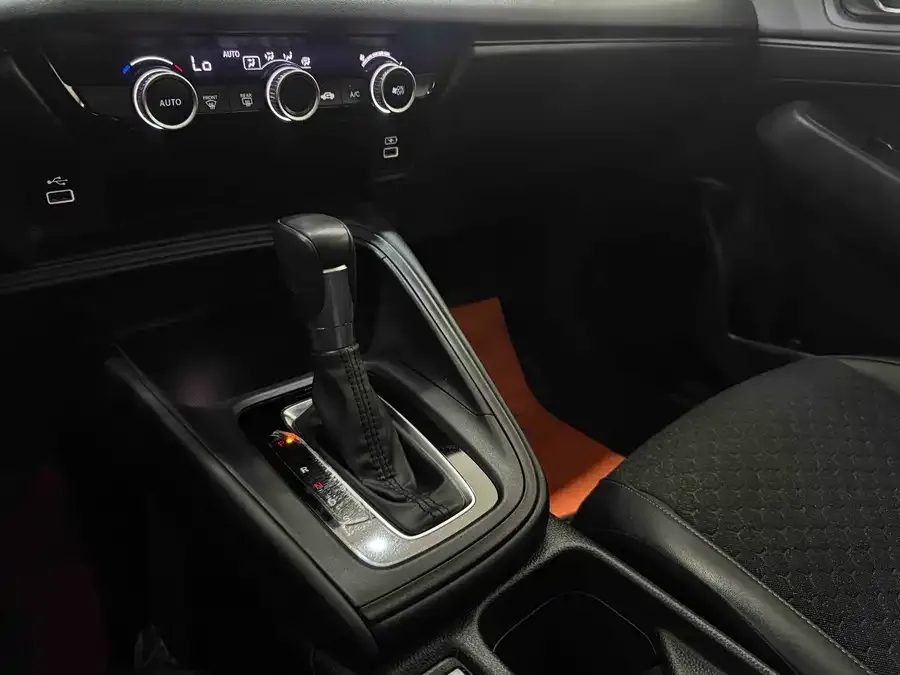 Honda WR-V 2023 1.5L CVT Hot Edition 2023 — миниатюра 4