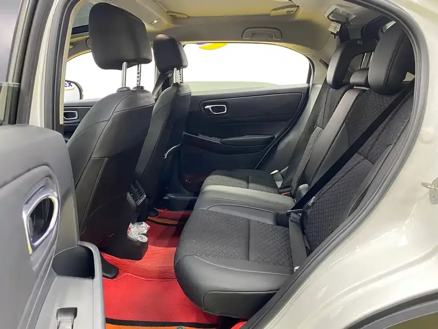 Honda WR-V 2023 1.5L CVT Hot Edition 2023 — миниатюра 3