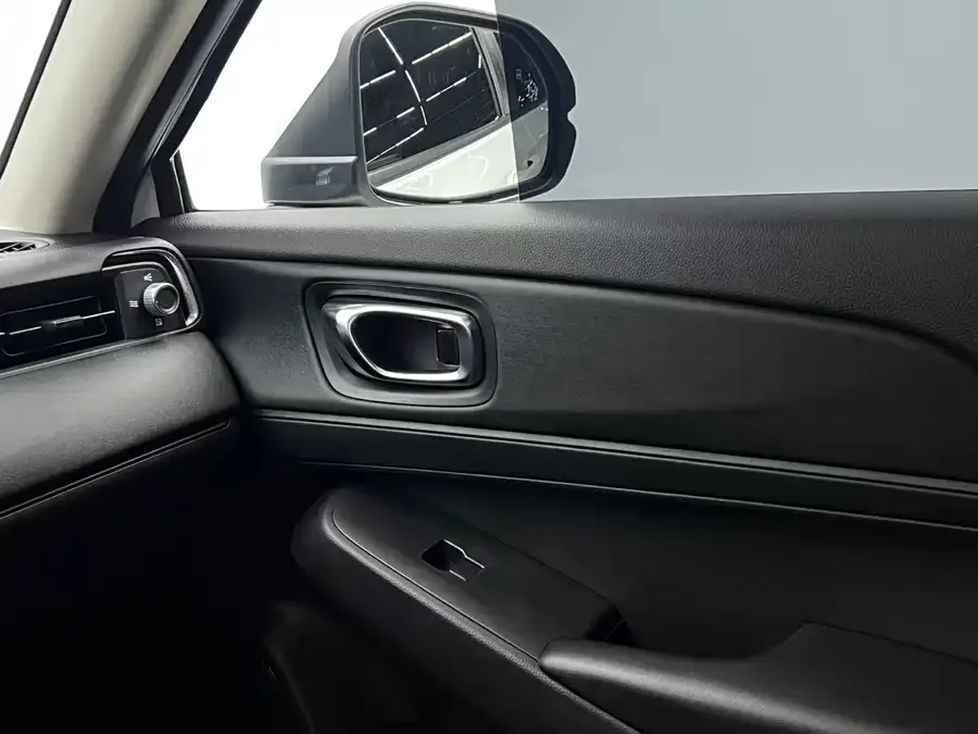 Honda WR-V 2023 1.5L CVT Hot Edition 2023 — миниатюра 3