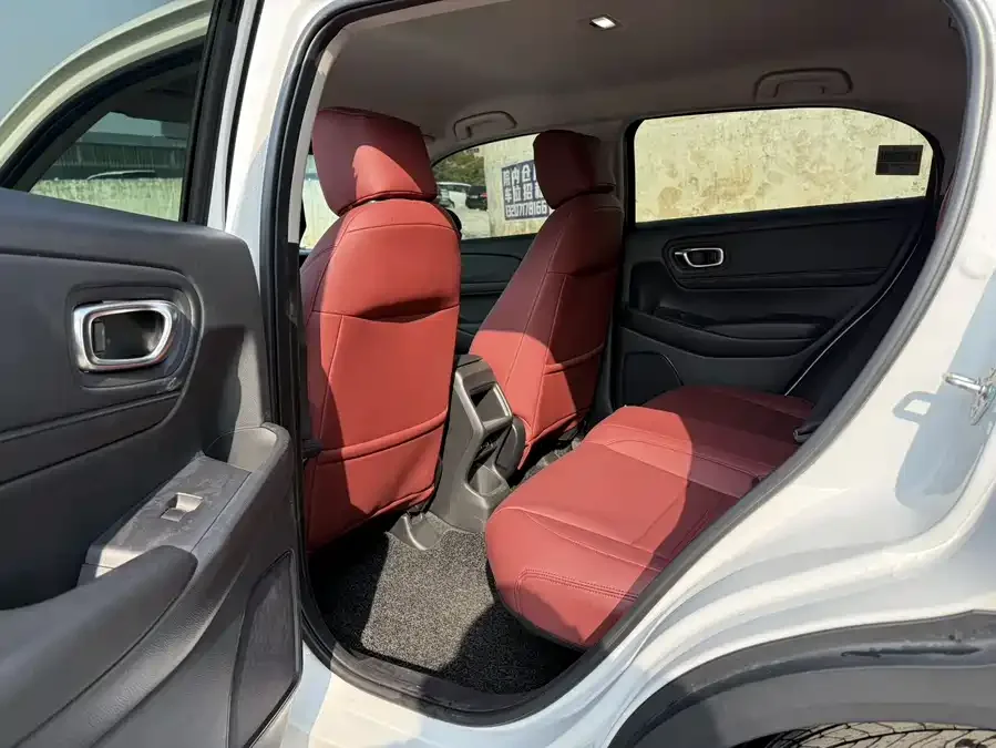 Honda WR-V 2023 1.5L CVT Hot Edition 2023 — миниатюра 2