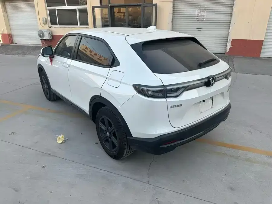 Honda WR-V 2023 1.5L CVT Hot Edition 2024 — миниатюра 4