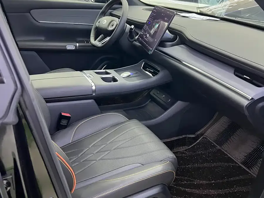 Changan Nevo Q07 2025 215 Premium Edition 2026 — миниатюра 4