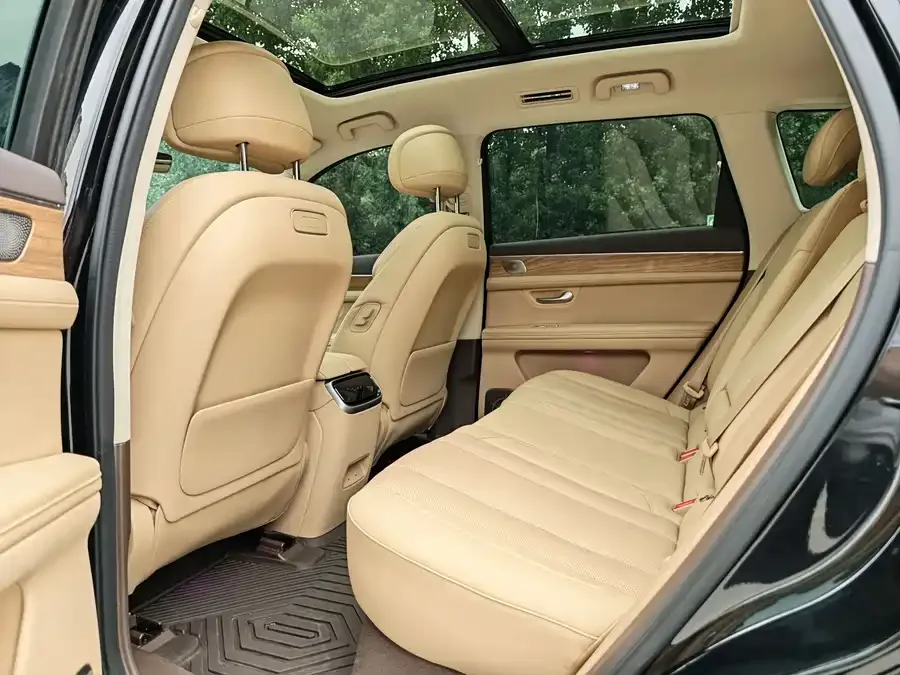 AITO M7 Wenjie M7 2024 1.5T Intelligent Driving Rear-wheel Drive Max Edition 5 Seaters 2024 — миниатюра 2